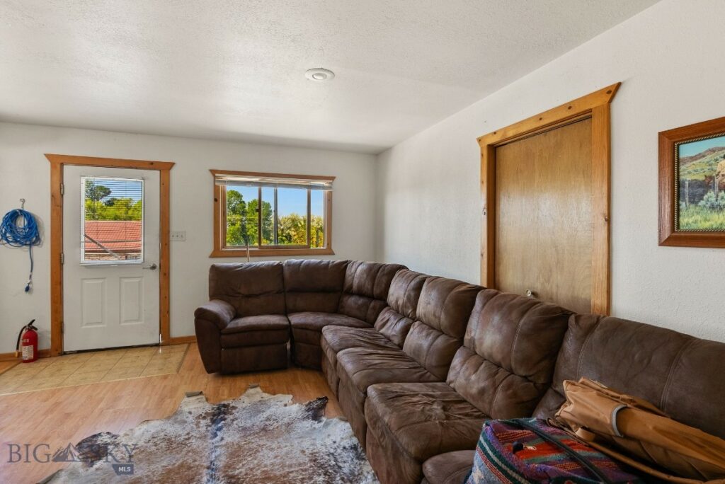2380 Airport Road, Belgrade MT 59714