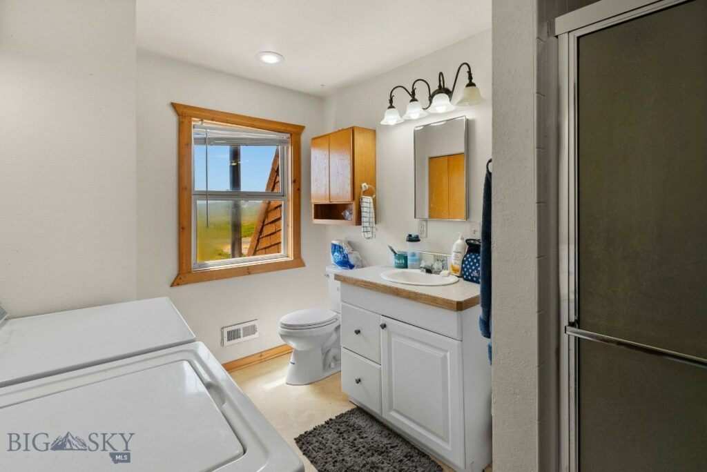 2380 Airport Road, Belgrade MT 59714