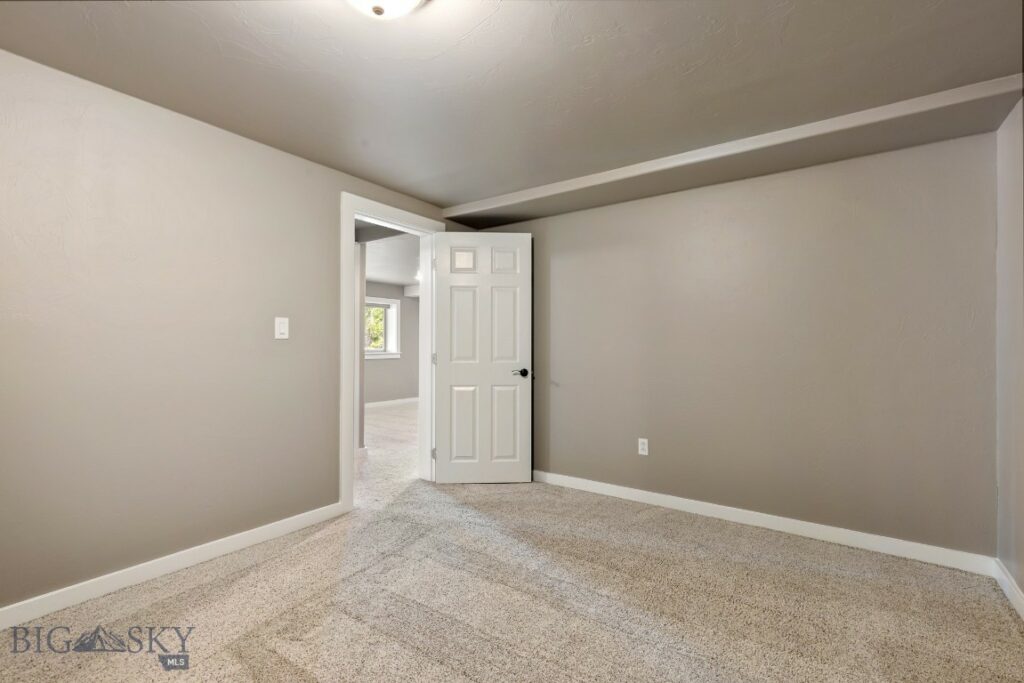 2399 Central Park Road, Belgrade MT 59714