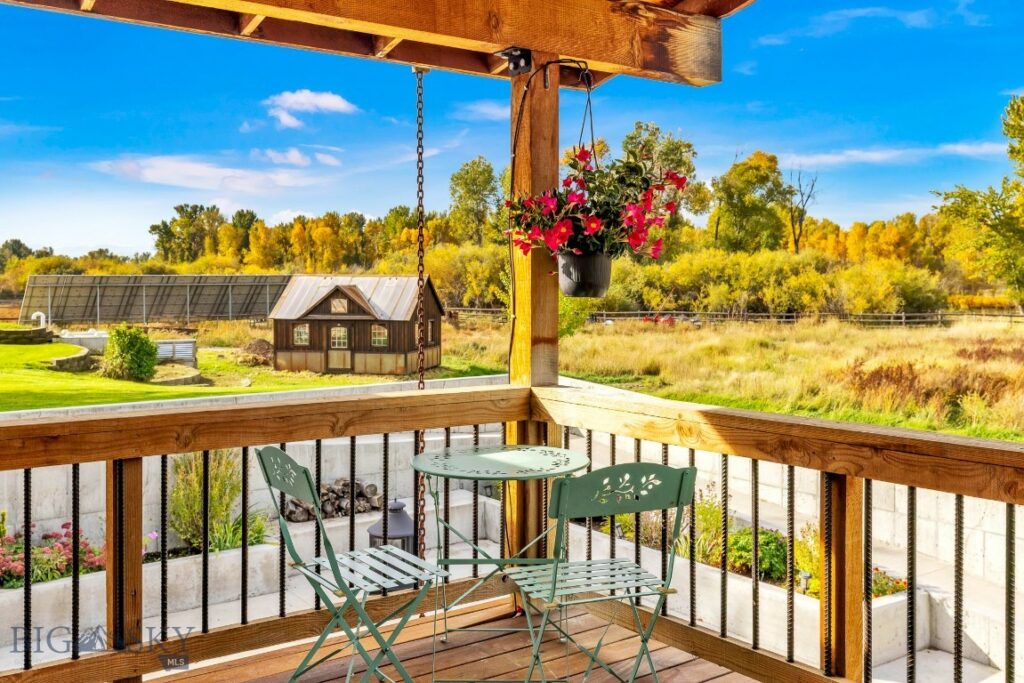 2399 Central Park Road, Belgrade MT 59714