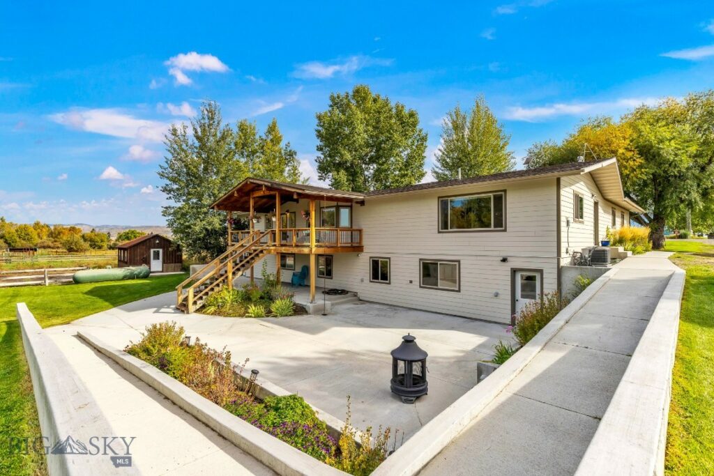 2399 Central Park Road, Belgrade MT 59714
