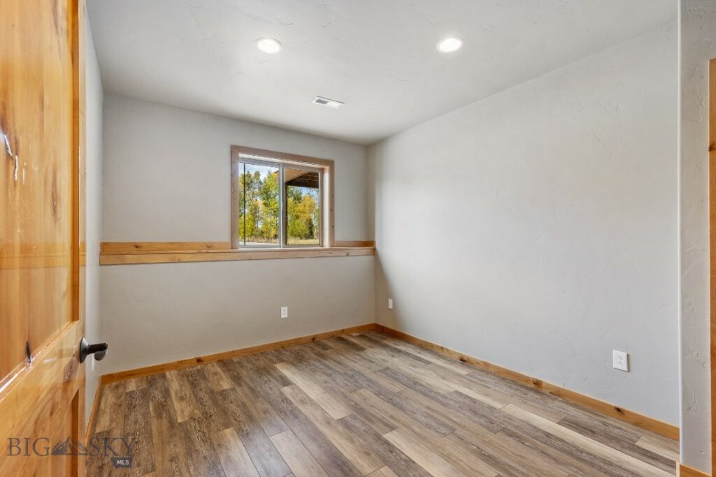 2399 Central Park Road, Belgrade MT 59714