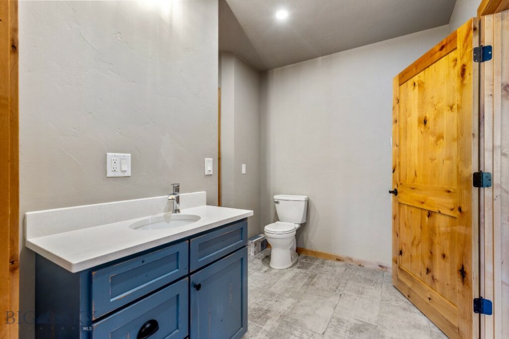2399 Central Park Road, Belgrade MT 59714