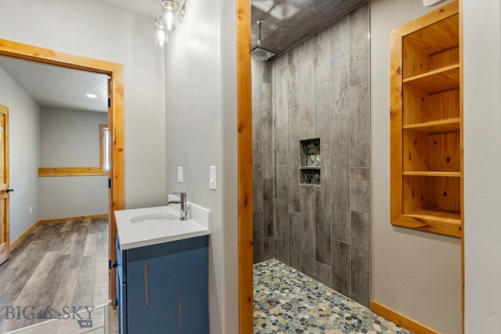 2399 Central Park Road, Belgrade MT 59714