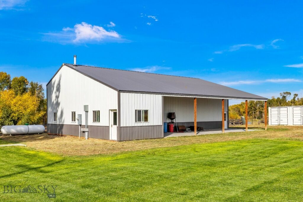 2399 Central Park Road, Belgrade MT 59714