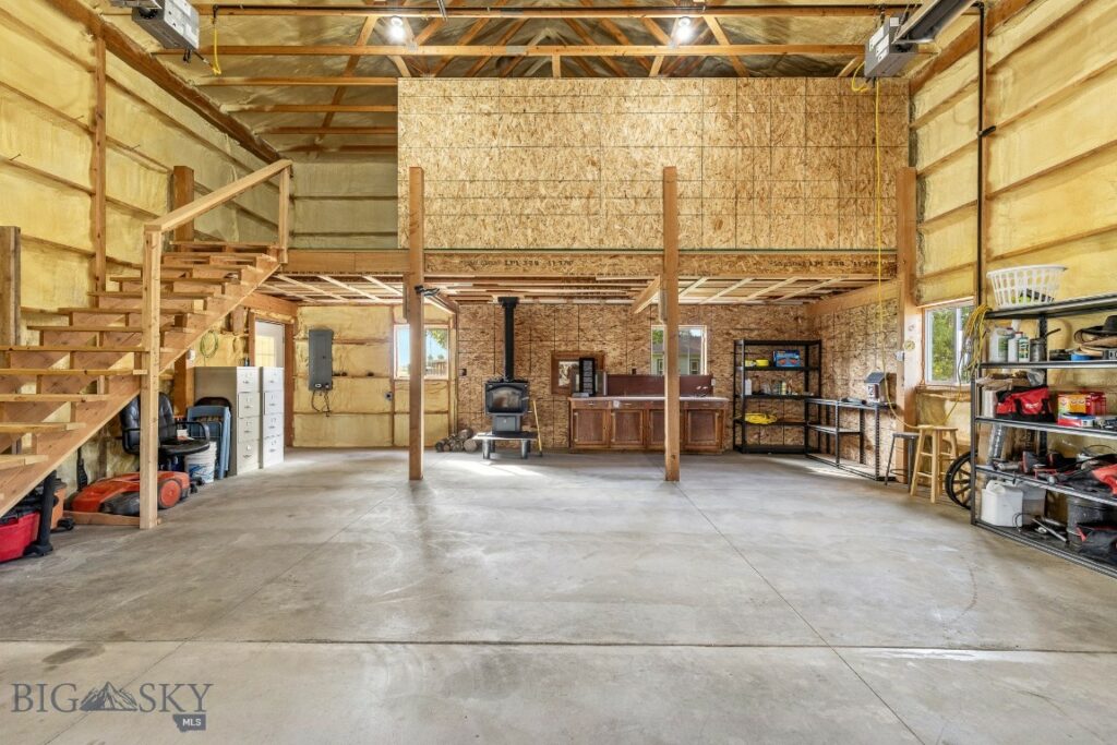 2399 Central Park Road, Belgrade MT 59714