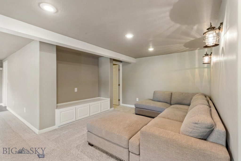 2399 Central Park Road, Belgrade MT 59714