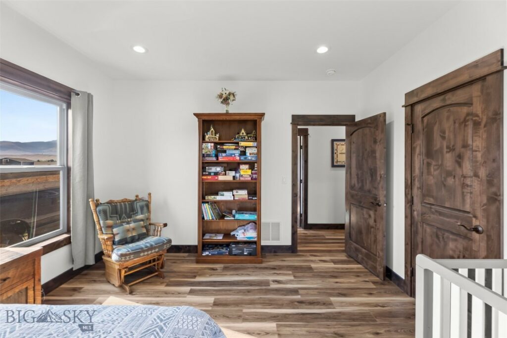 24 Warrior Road, Livingston MT 59047