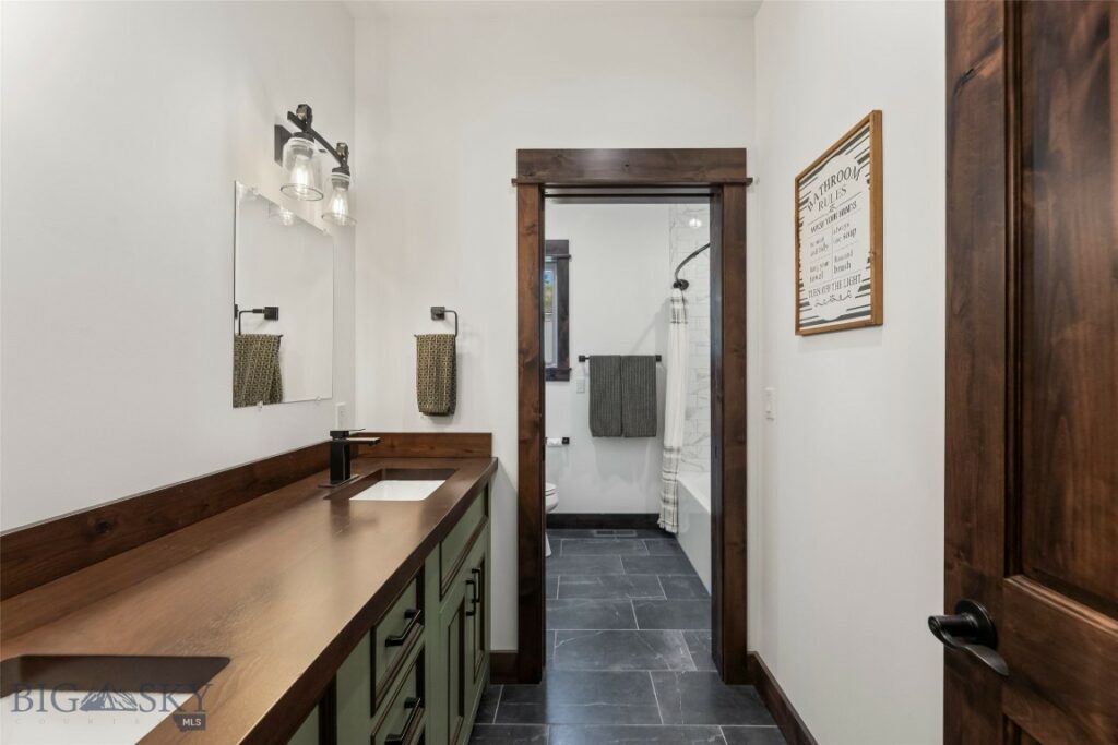 24 Warrior Road, Livingston MT 59047