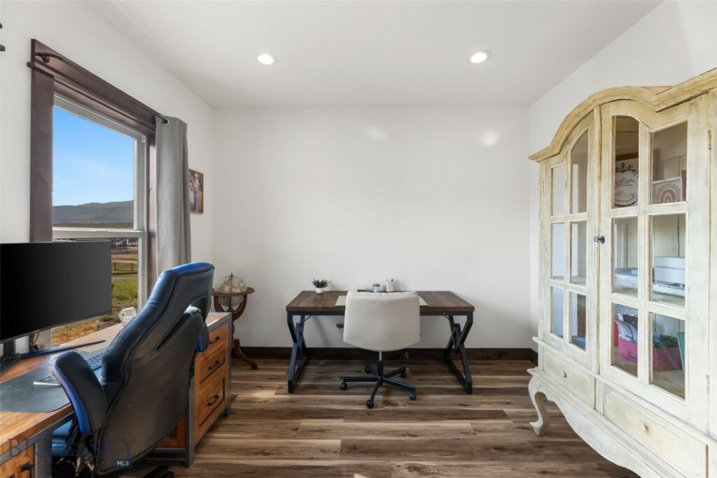 24 Warrior Road, Livingston MT 59047