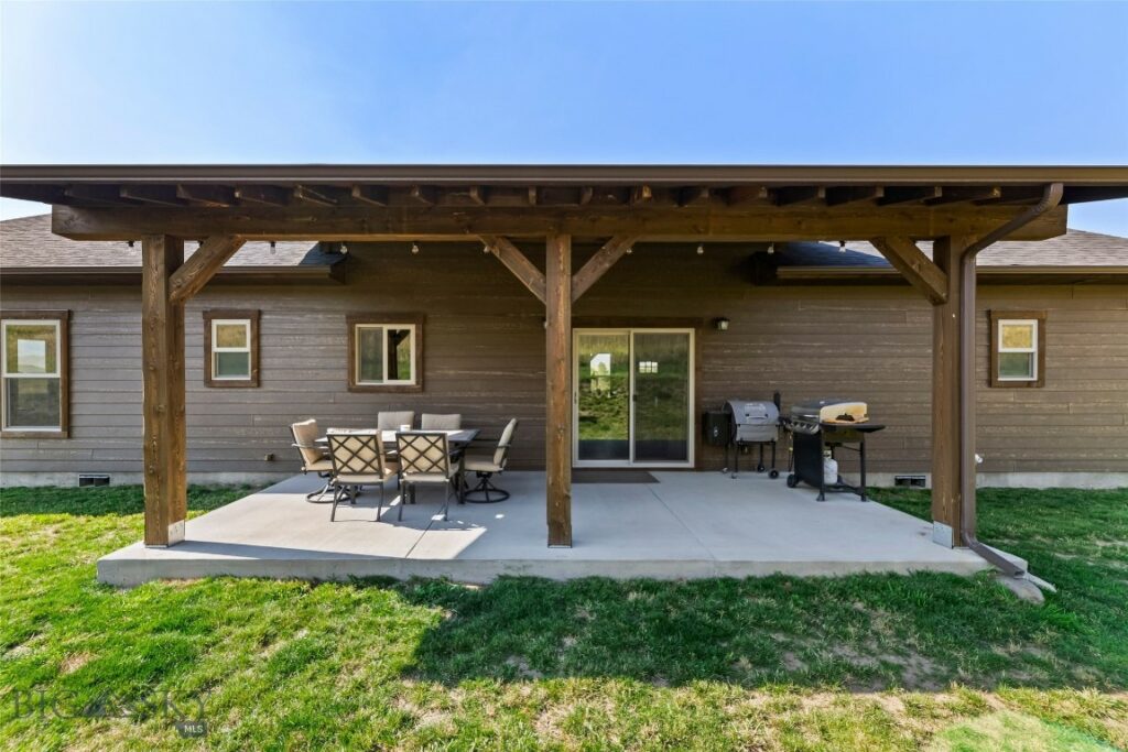 24 Warrior Road, Livingston MT 59047