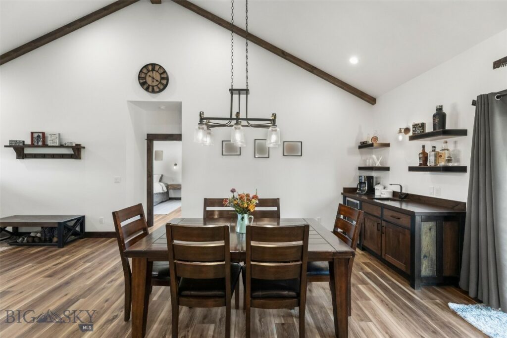 24 Warrior Road, Livingston MT 59047