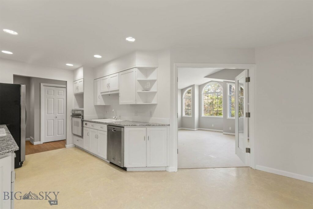 240 Canary Lane, Bozeman MT 59715