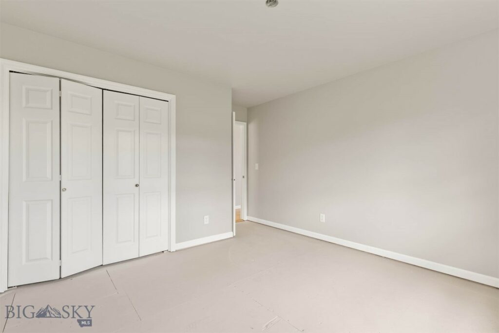 240 Canary Lane, Bozeman MT 59715
