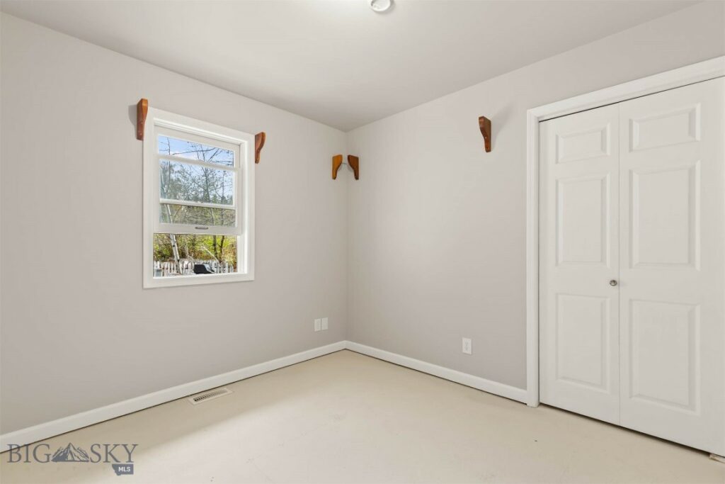 240 Canary Lane, Bozeman MT 59715