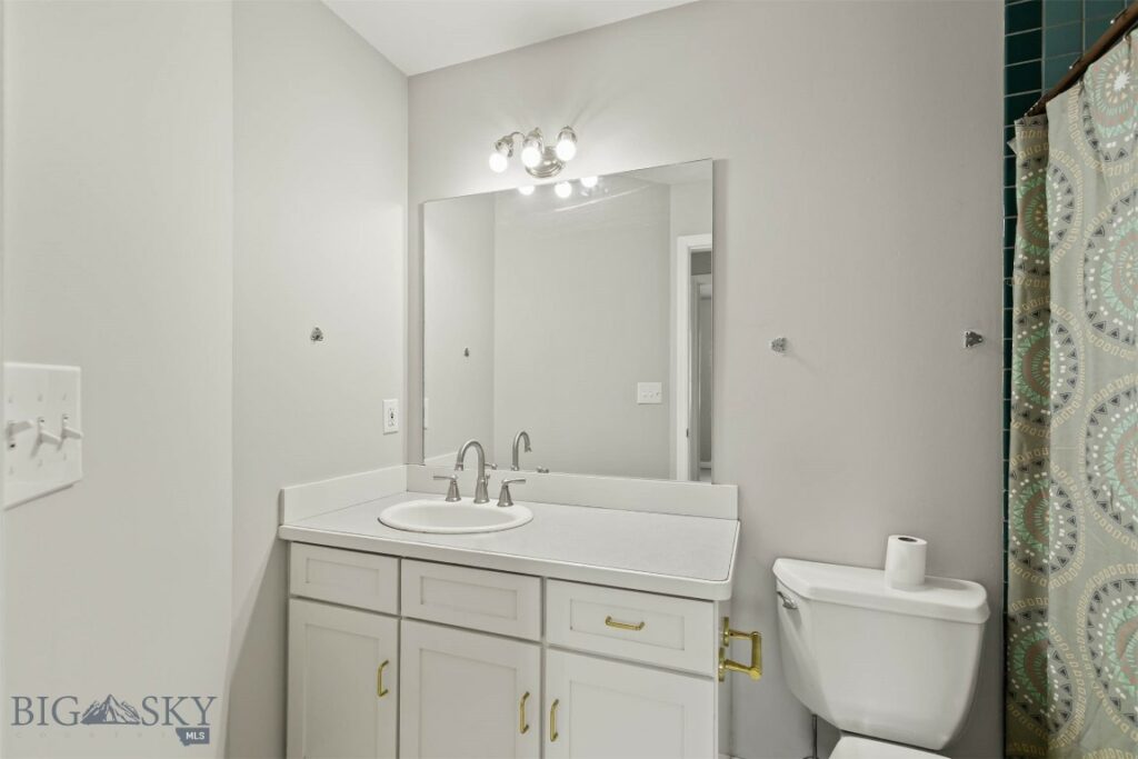240 Canary Lane, Bozeman MT 59715