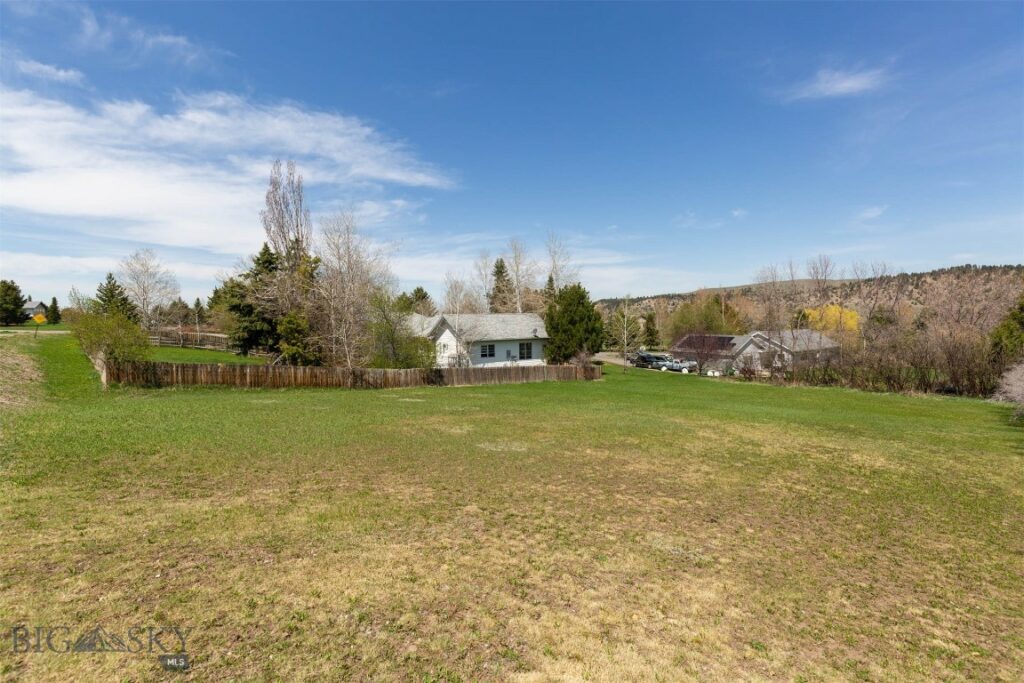 240 Canary Lane, Bozeman MT 59715