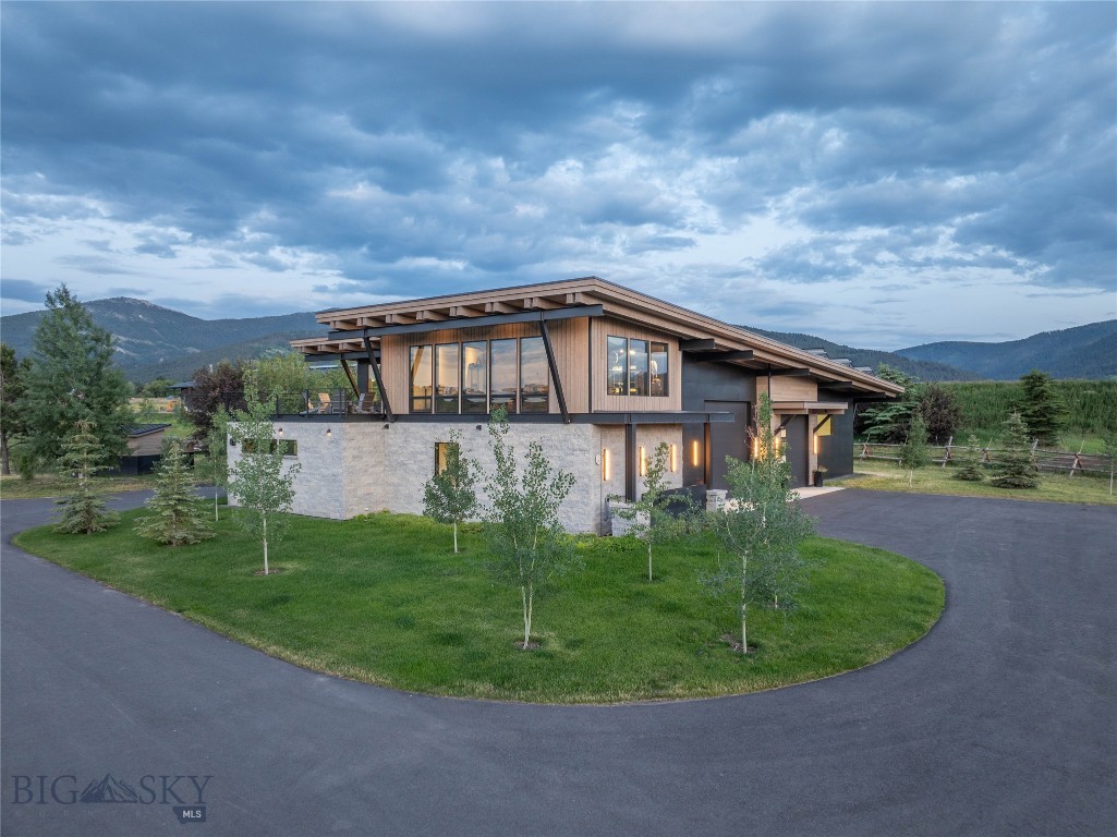 240 Horsetail Road, Bozeman MT 59715