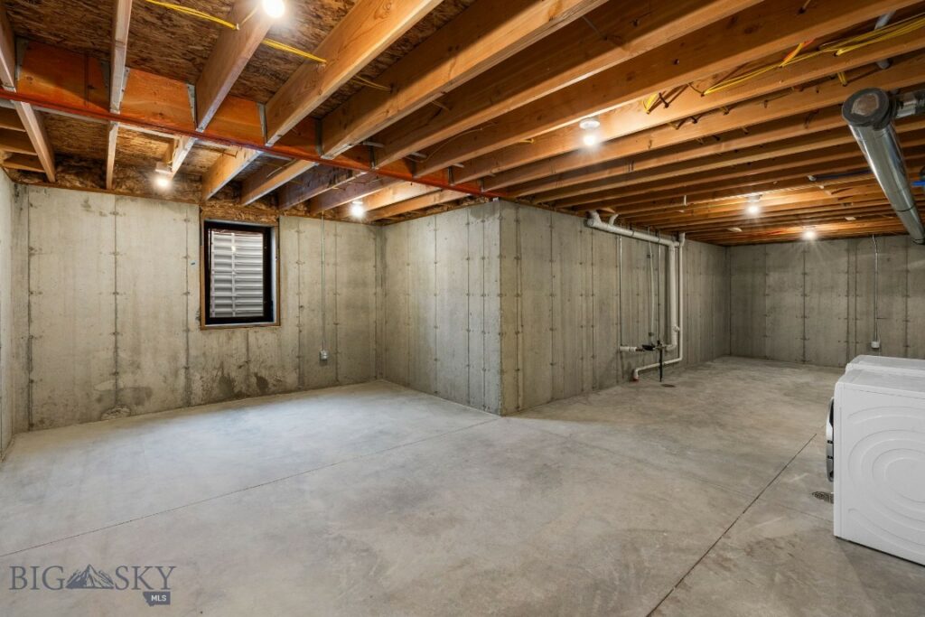 2402 Blue Silos Way, Bozeman MT 59715