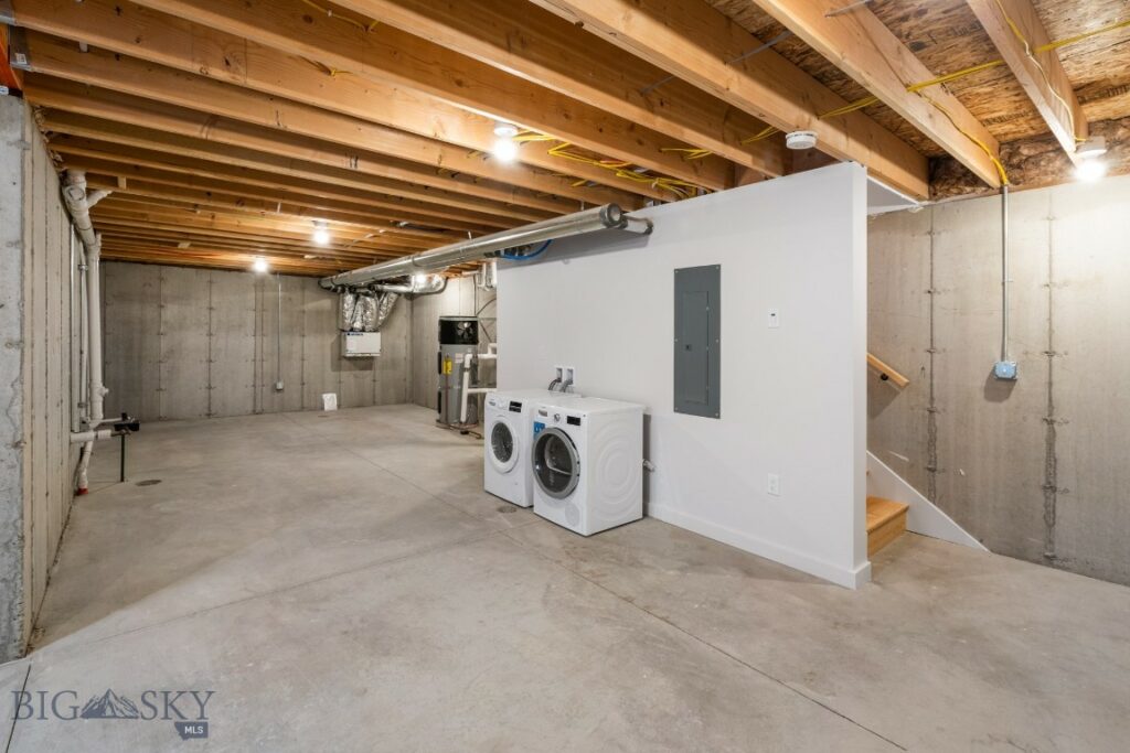 2402 Blue Silos Way, Bozeman MT 59715