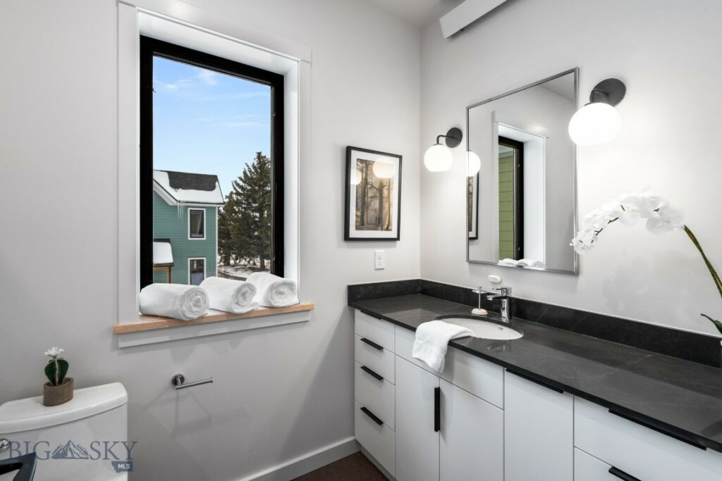 2402 Blue Silos Way, Bozeman MT 59715