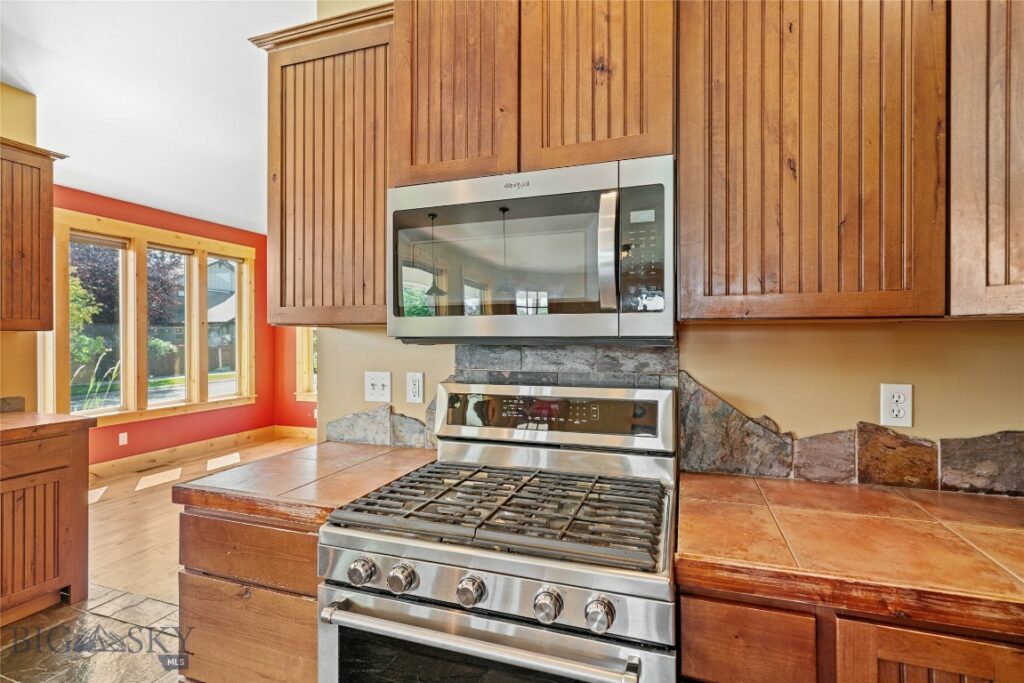 2407 Ferguson, Bozeman MT 59718