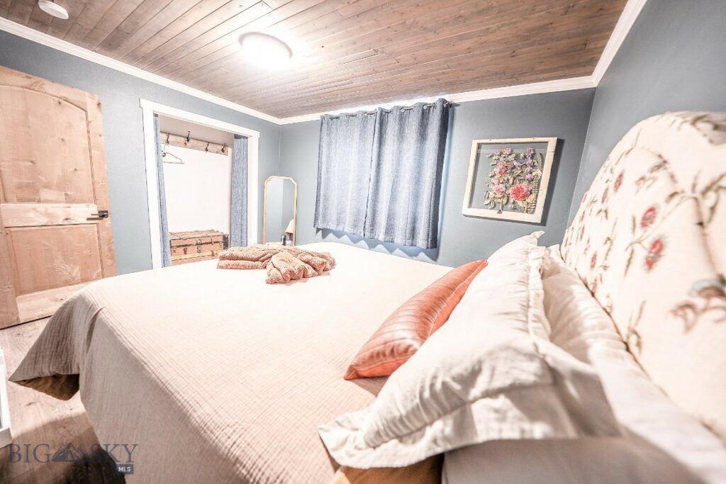 24151 Frontage Road, Bozeman MT 59718
