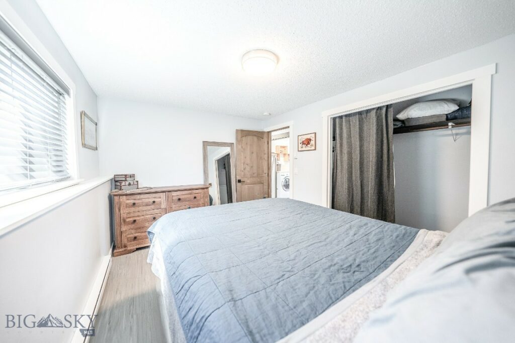 24151 Frontage Road, Bozeman MT 59718