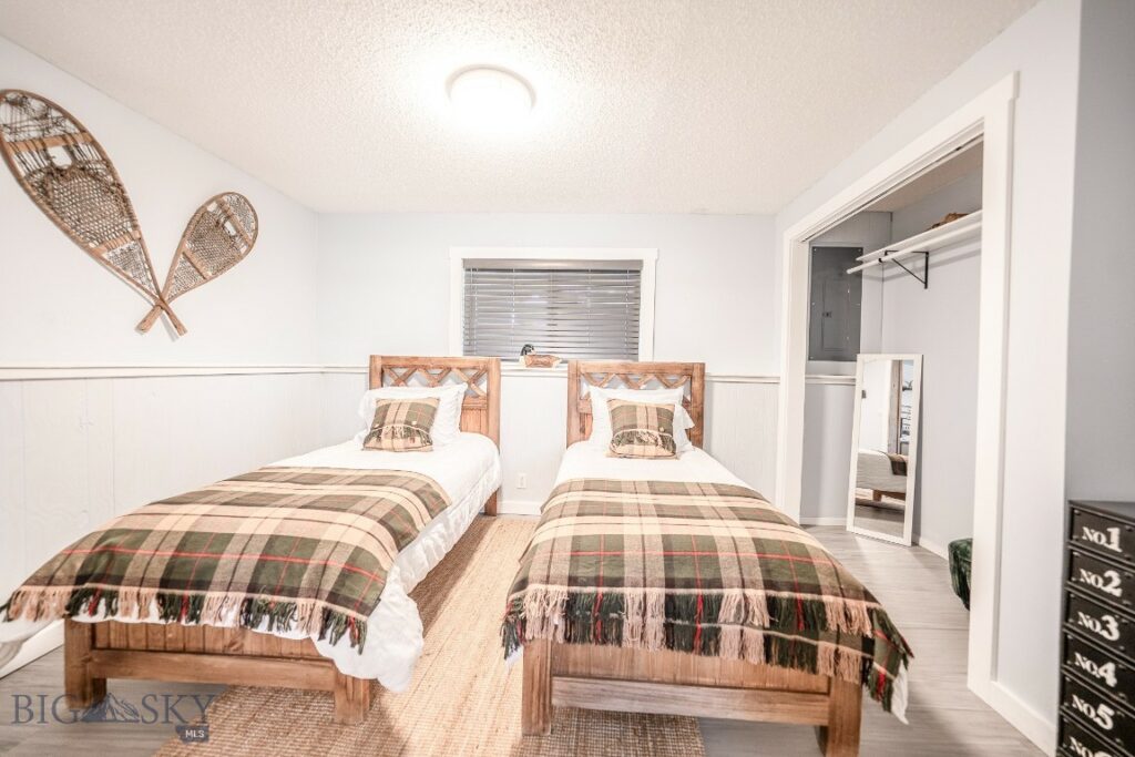 24151 Frontage Road, Bozeman MT 59718