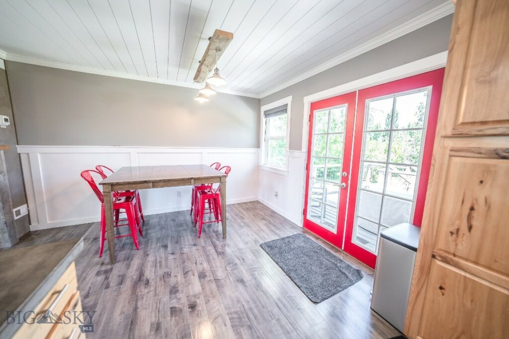 24151 Frontage Road, Bozeman MT 59718