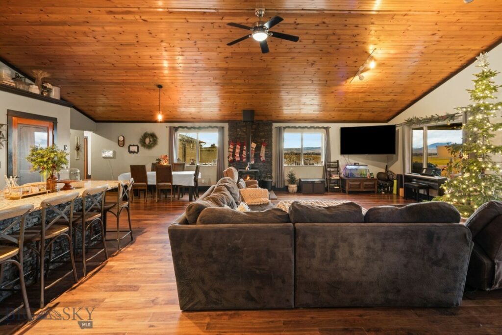 2426 Harper Puckett, Bozeman MT 59718