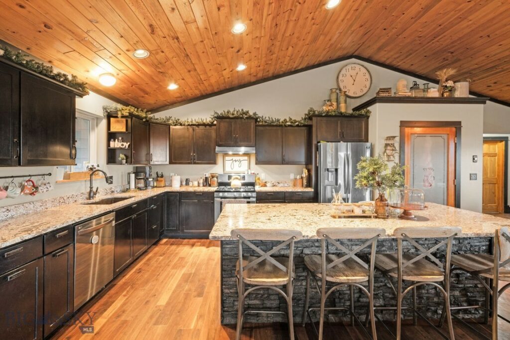 2426 Harper Puckett, Bozeman MT 59718