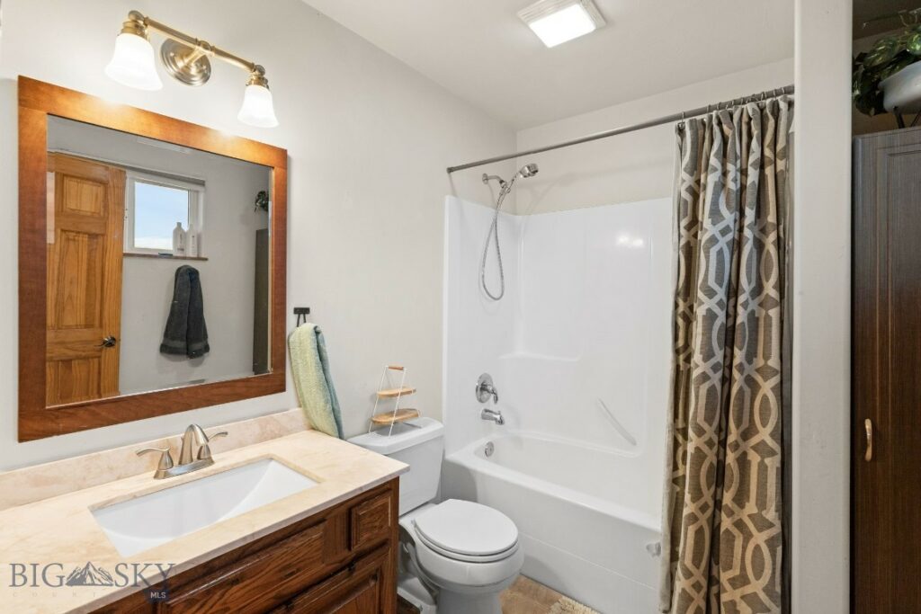 2426 Harper Puckett, Bozeman MT 59718