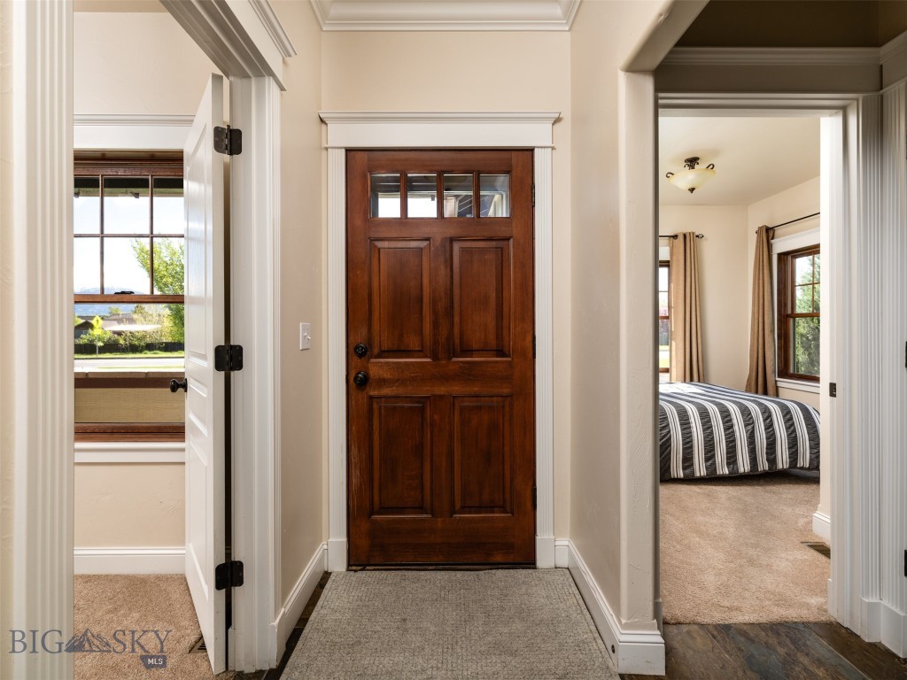 243 N Ferguson Avenue, Bozeman MT 59718