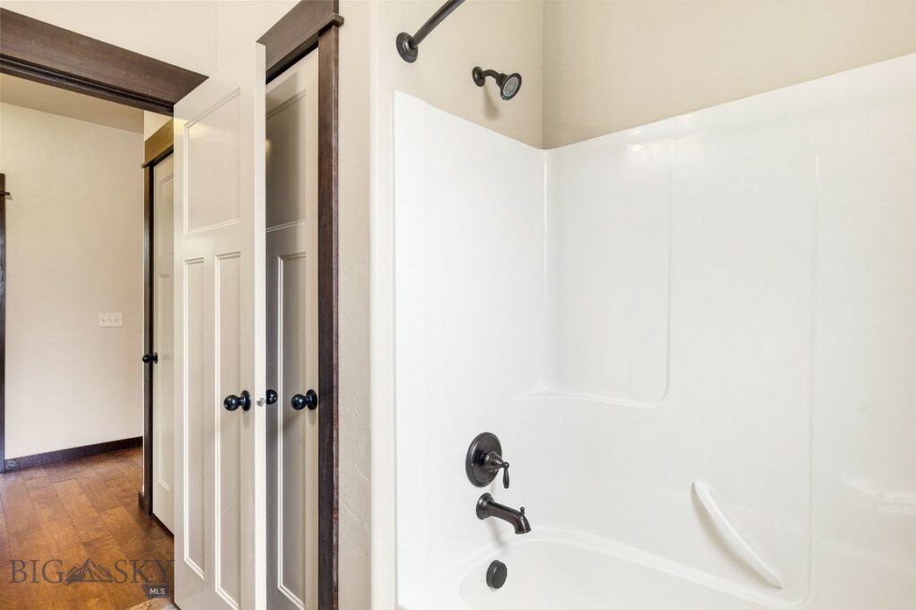 2430 Ferguson Avenue, Bozeman MT 59718