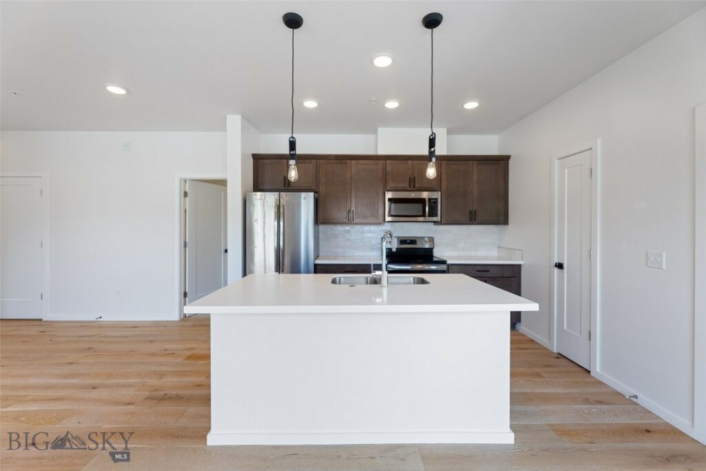 2430 Tschache, Bozeman MT 59718