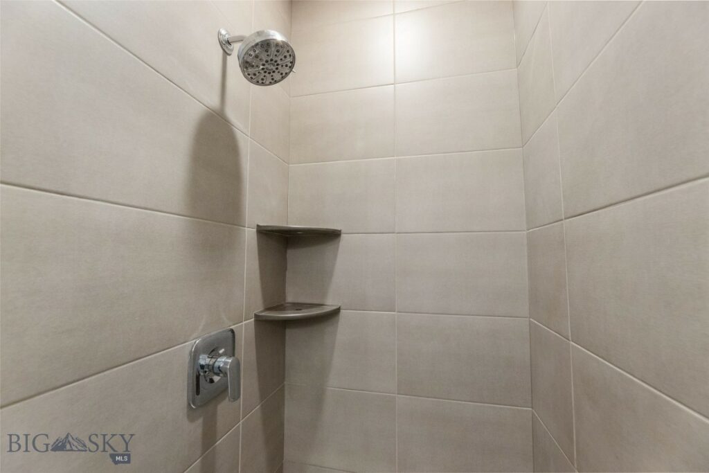 2430 Tschache, Bozeman MT 59718