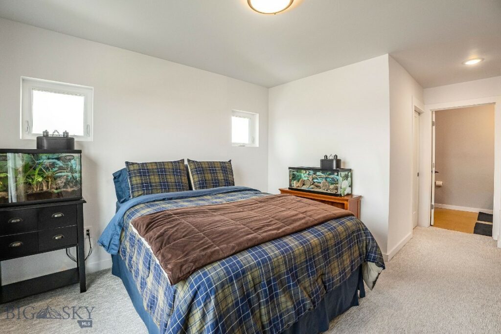 2440 Tschache Lane, Bozeman MT 59718