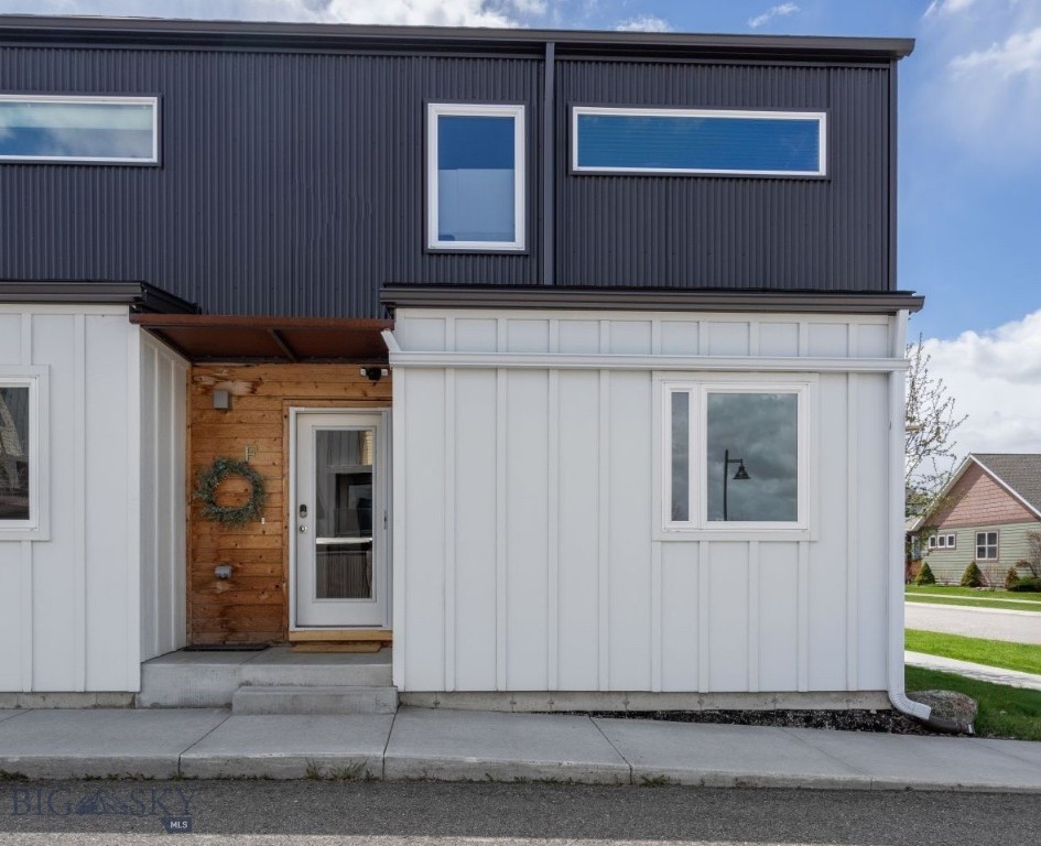 2448 Gallatin Green Boulevard, Bozeman MT 59718