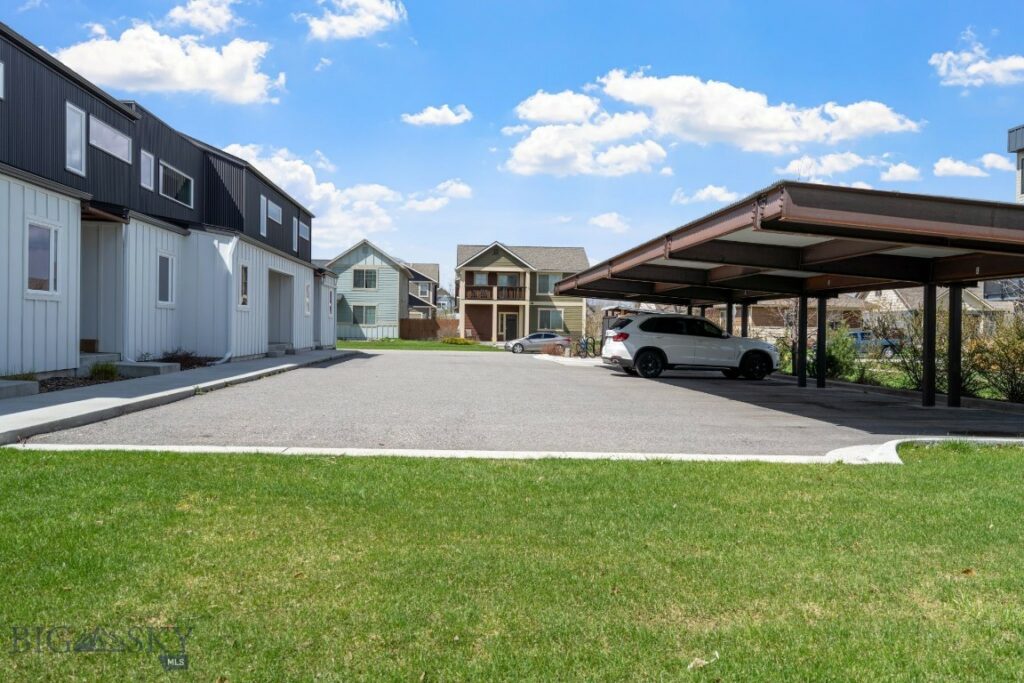 2448 Gallatin Green Boulevard, Bozeman MT 59718