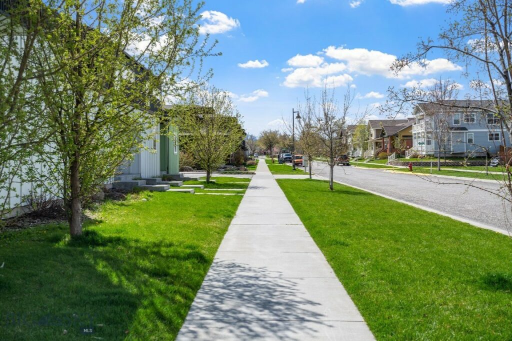 2448 Gallatin Green Boulevard, Bozeman MT 59718