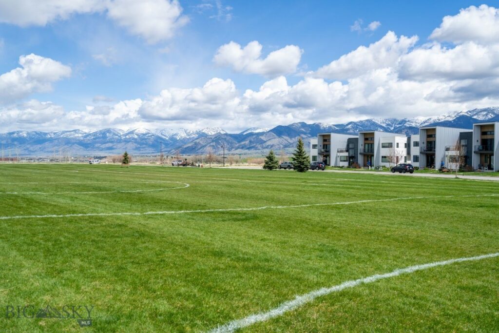 2448 Gallatin Green Boulevard, Bozeman MT 59718