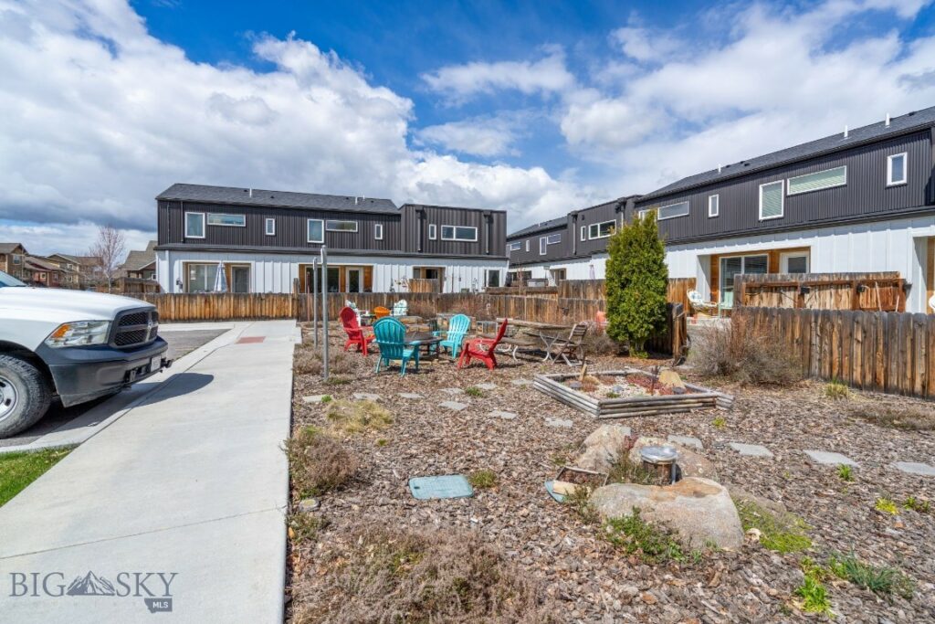 2448 Gallatin Green Boulevard, Bozeman MT 59718
