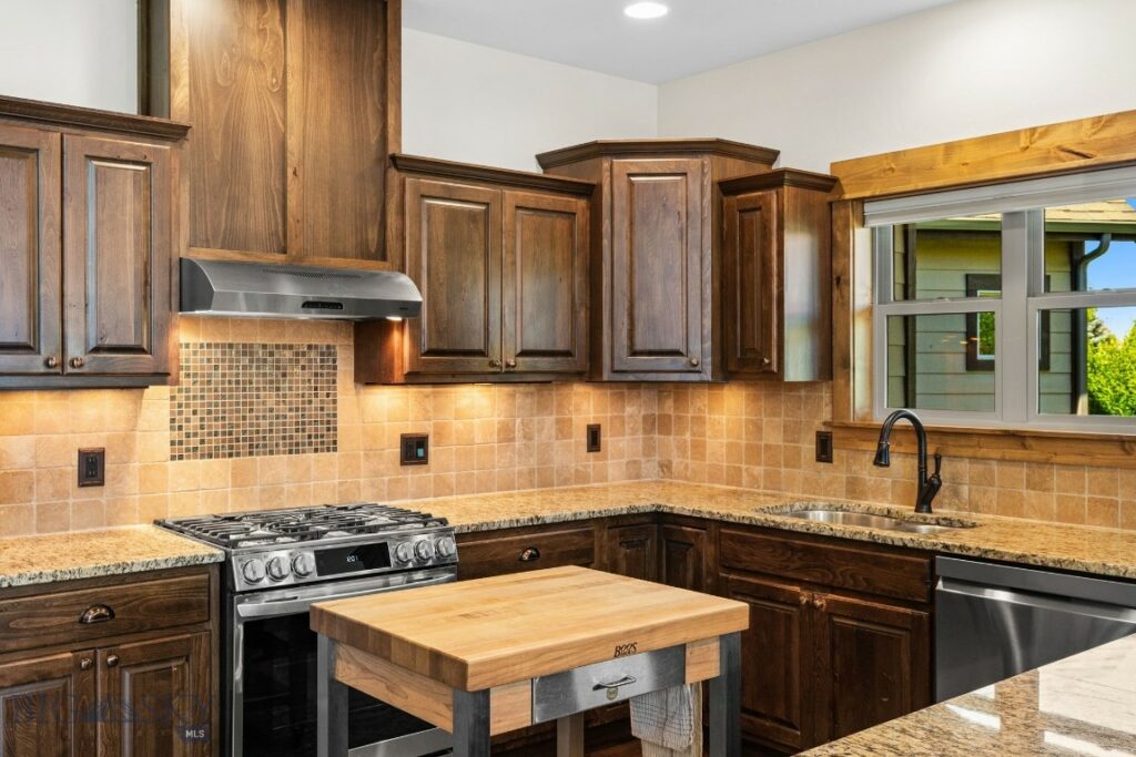 2452 Creekwood Drive, Bozeman MT 59715