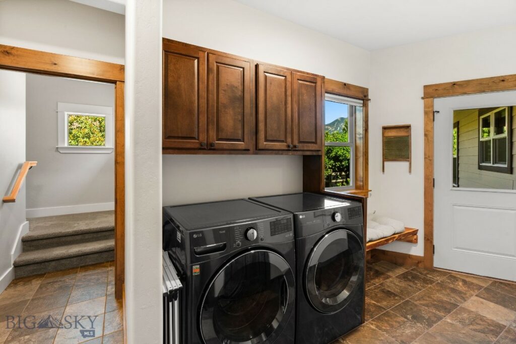 2452 Creekwood Drive, Bozeman MT 59715