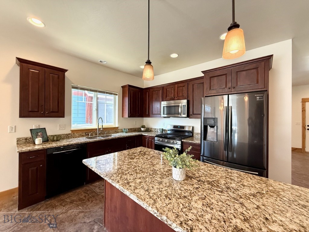 2464 Ferguson Avenue, Bozeman MT 59718