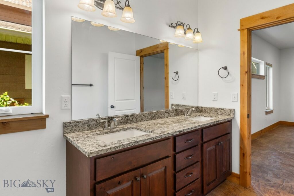 2464 Ferguson Avenue, Bozeman MT 59718