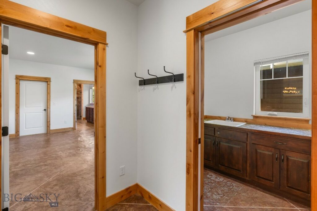2464 Ferguson Avenue, Bozeman MT 59718
