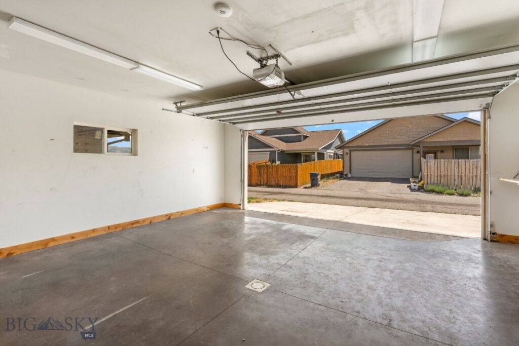 2464 Ferguson Avenue, Bozeman MT 59718