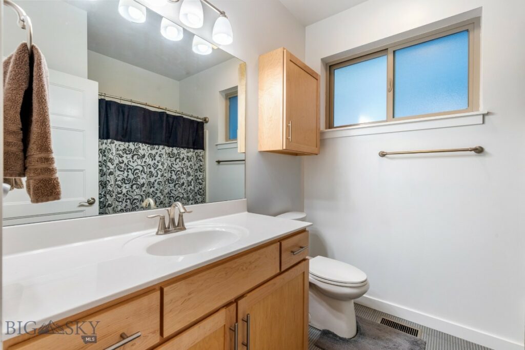 2465 Lasso Avenue, Bozeman MT 59718